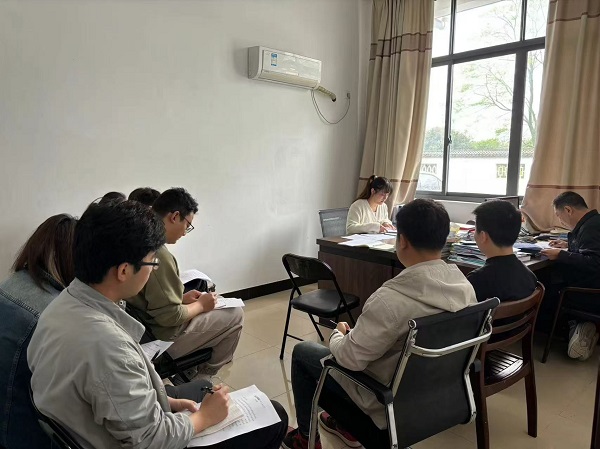 開(kāi)展節前廉潔教育.jpg